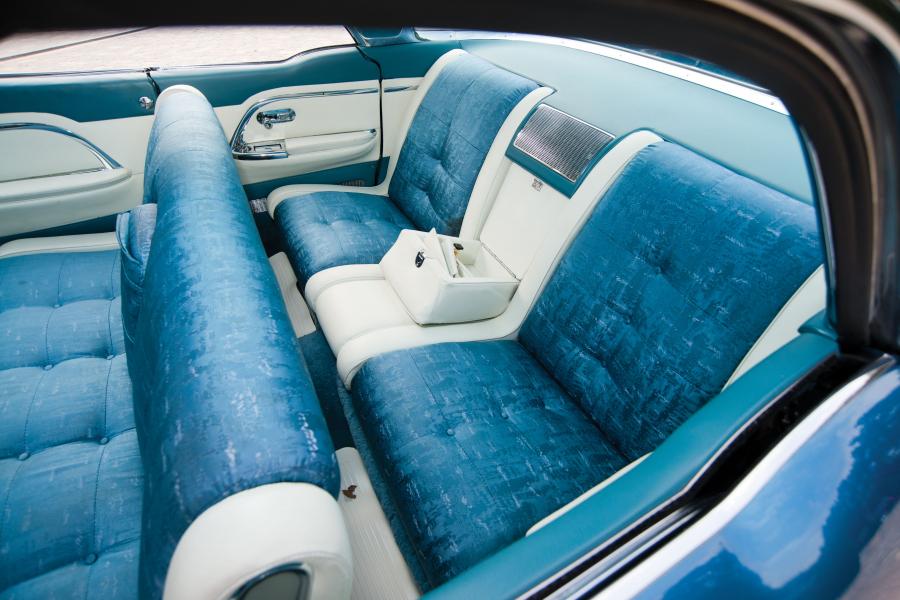 Интерьер Cadillac Eldorado Brougham 1958 года  (фото 31 из 49)